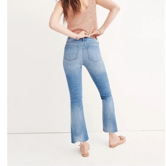 Madewell Cali Demi Boot Cut High Waisted Button Fly Distressed Jeans. - Picture 2 of 9